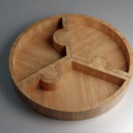 Okrugli drveni puzzle posluzavnik – rad na CNC masini (Drvo CNC)